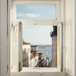 Luxurious 4br In Lisbon, Sleeps 10 * Lisbon