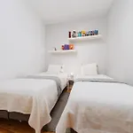 아파트 Luxurious 4br In Lisbon, Sleeps 10 *