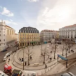 Luxurious 4br In Lisbon, Sleeps 10 *