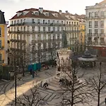 Luxurious 4br In Lisbon, Sleeps 10 Lisbon