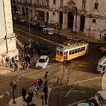 Luxurious 4br In Lisbon, Sleeps 10 Apartamento *