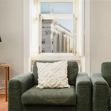 شقة Luxurious 4br Apt, Sleeps 10 Wac