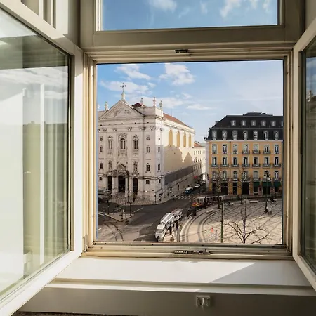 Luxurious 4br Apt, Sleeps 10 Wac * Lisboa