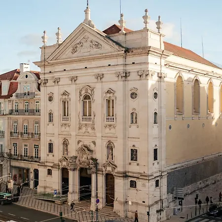 Luxurious 4br Apt, Sleeps 10 Lisboa