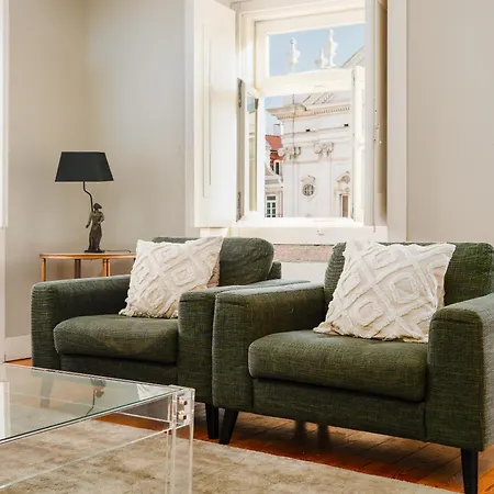 شقة Luxurious 4br Apt, Sleeps 10 Wac